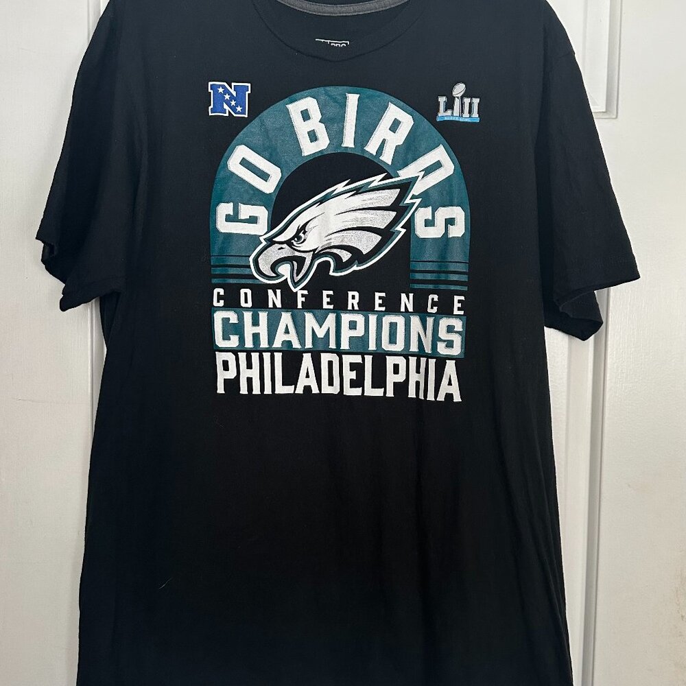 Philadelphia‎ Eagles Football 2017 NFC Champion "GO BIRDS" XL Short Sleeve Shirt
